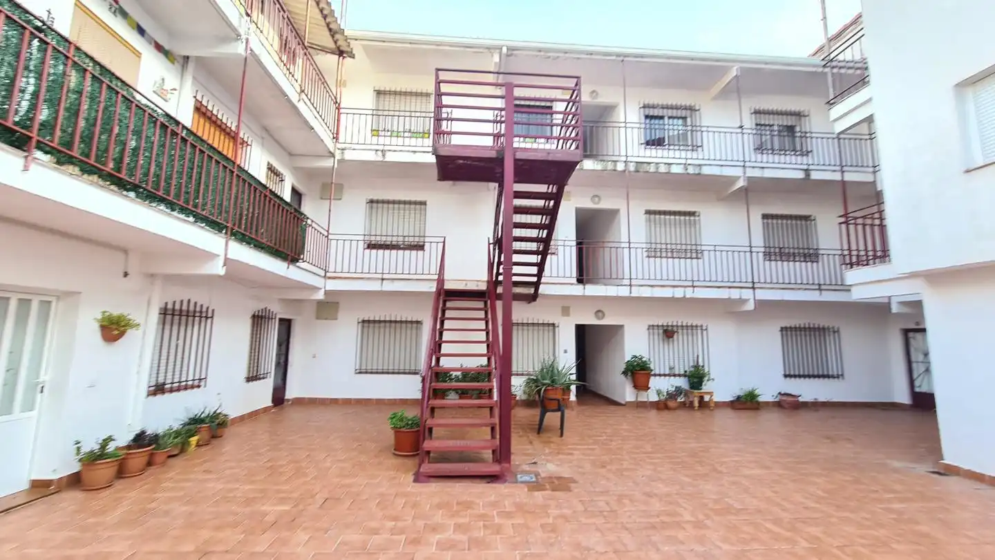 Vista exterior de Piso en venta en Piedralaves con Terraza