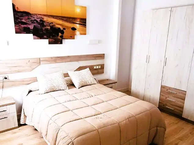 Dormitori de Casa o xalet en venda en Alcalá la Real amb Terrassa i Balcó