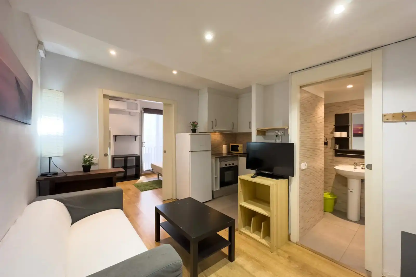 Fotografía del inmueble reportado: 1.050 €/mes — El Raval, Barcelona
