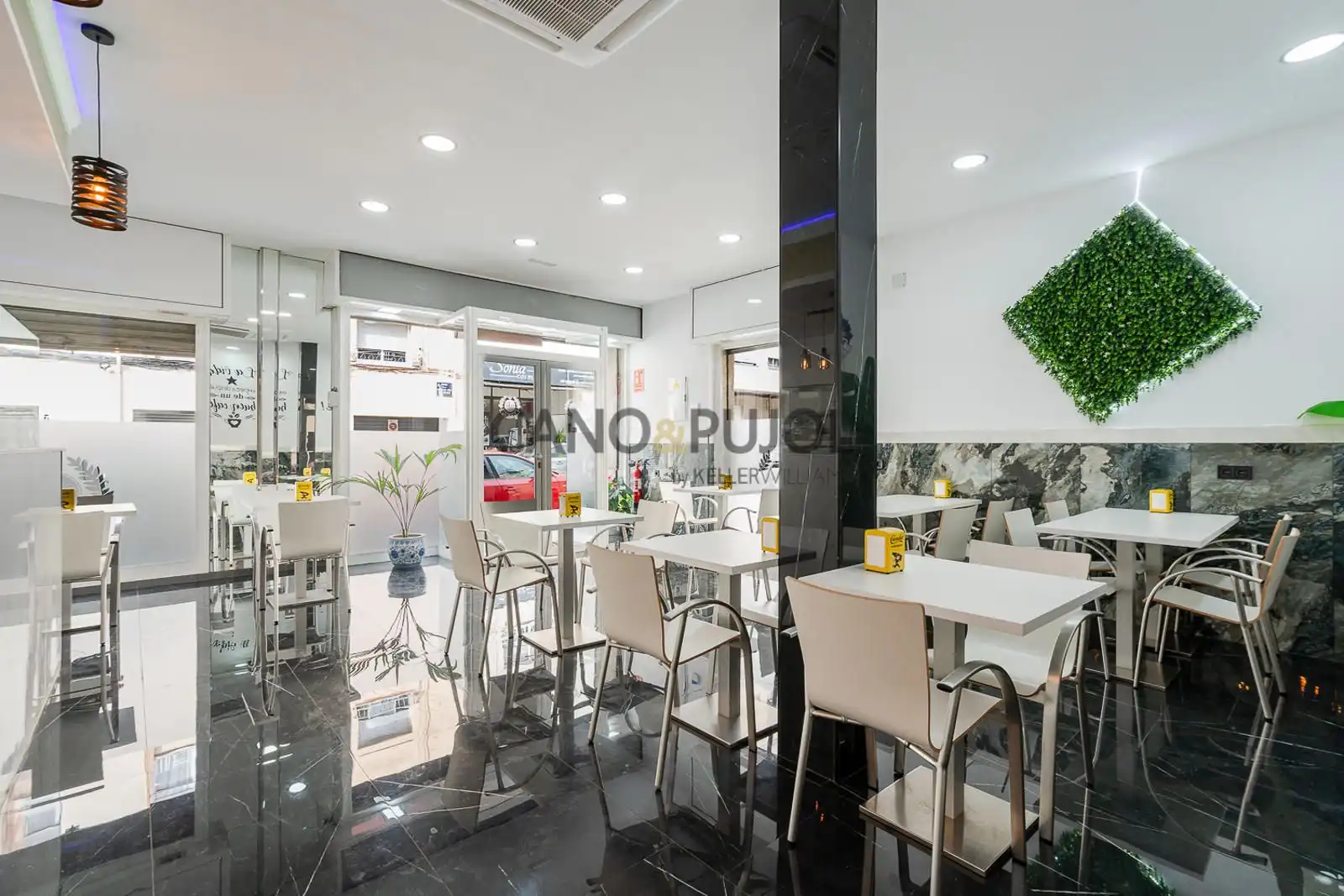 Local comercial en venda a Llevant, imagen 13