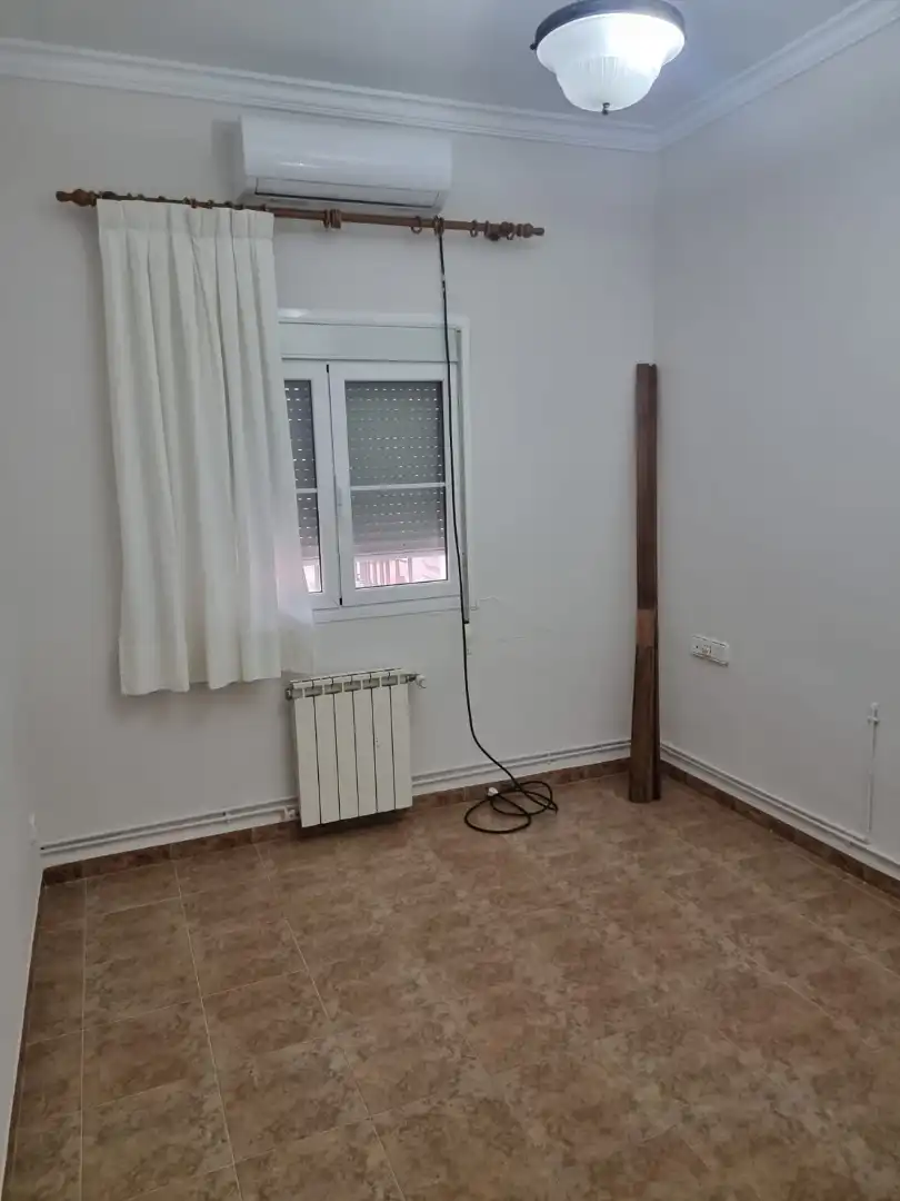 Dormitori de Casa o xalet en venda en Écija amb Aire condicionat, Calefacció i Jardí privat
