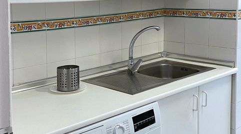 Foto 4 de Habitació a Calle Conde de Cienfuegos, La Victoria, Málaga Capital