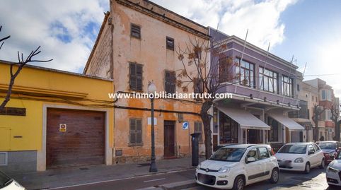 Casa a reformar en el casco antiguo de ciutadella, de 375 m2 construidos,cuatro viviendas, derecho a vuelo, fachada de 9 m., fondo