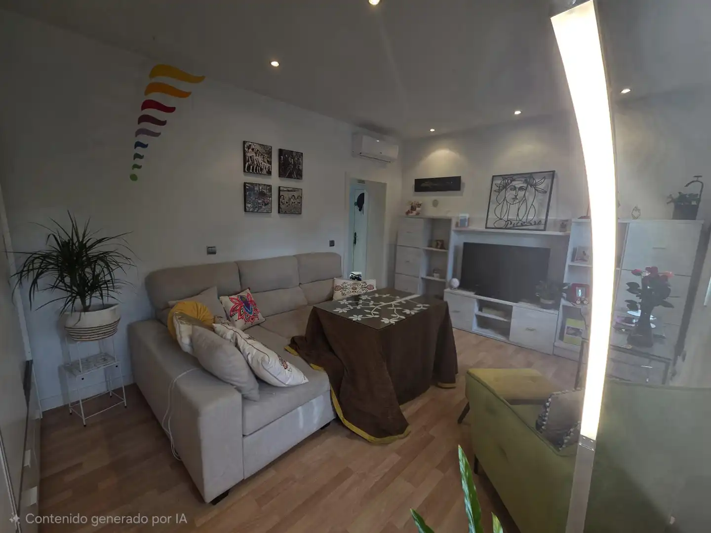 Sala d'estar de Apartament en venda en Badajoz amb Aire condicionat, Parquet i Moblat