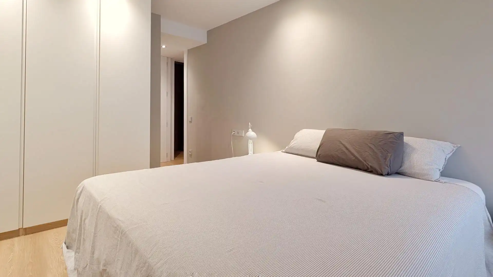 Bedroom of Flat for sale in Castilla - Hermida