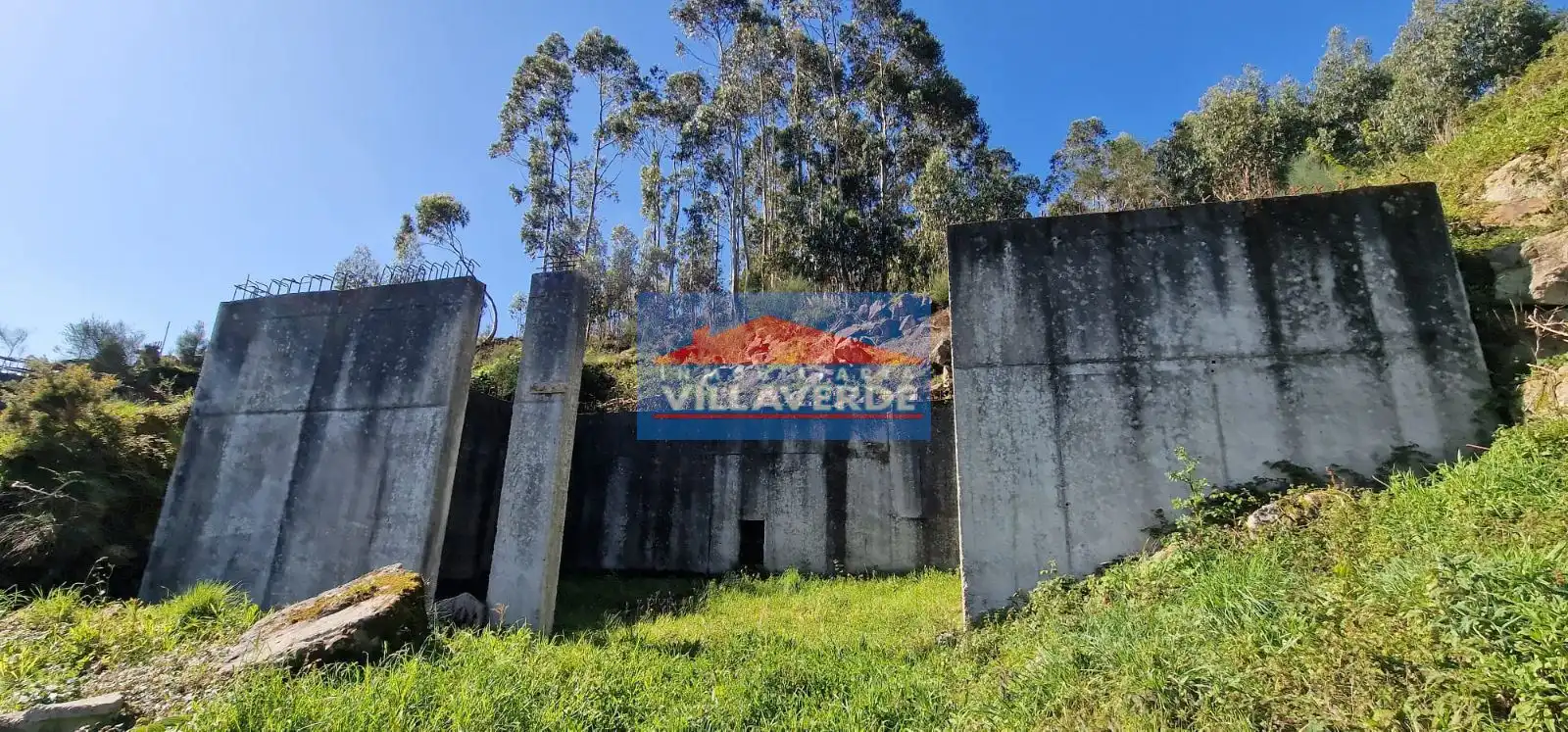Vista exterior de Residencial en venta en Cangas 