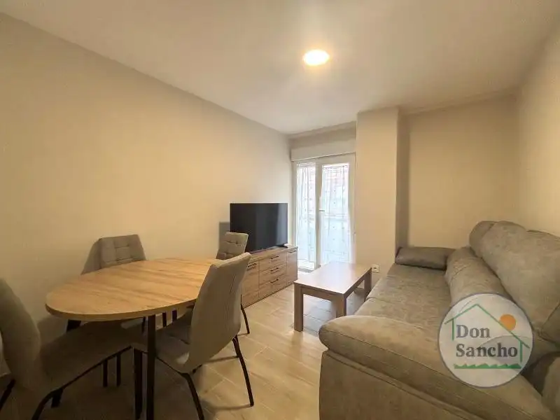 Flat with terrace to rent in San Pablo - San Nicolás, imagen 3