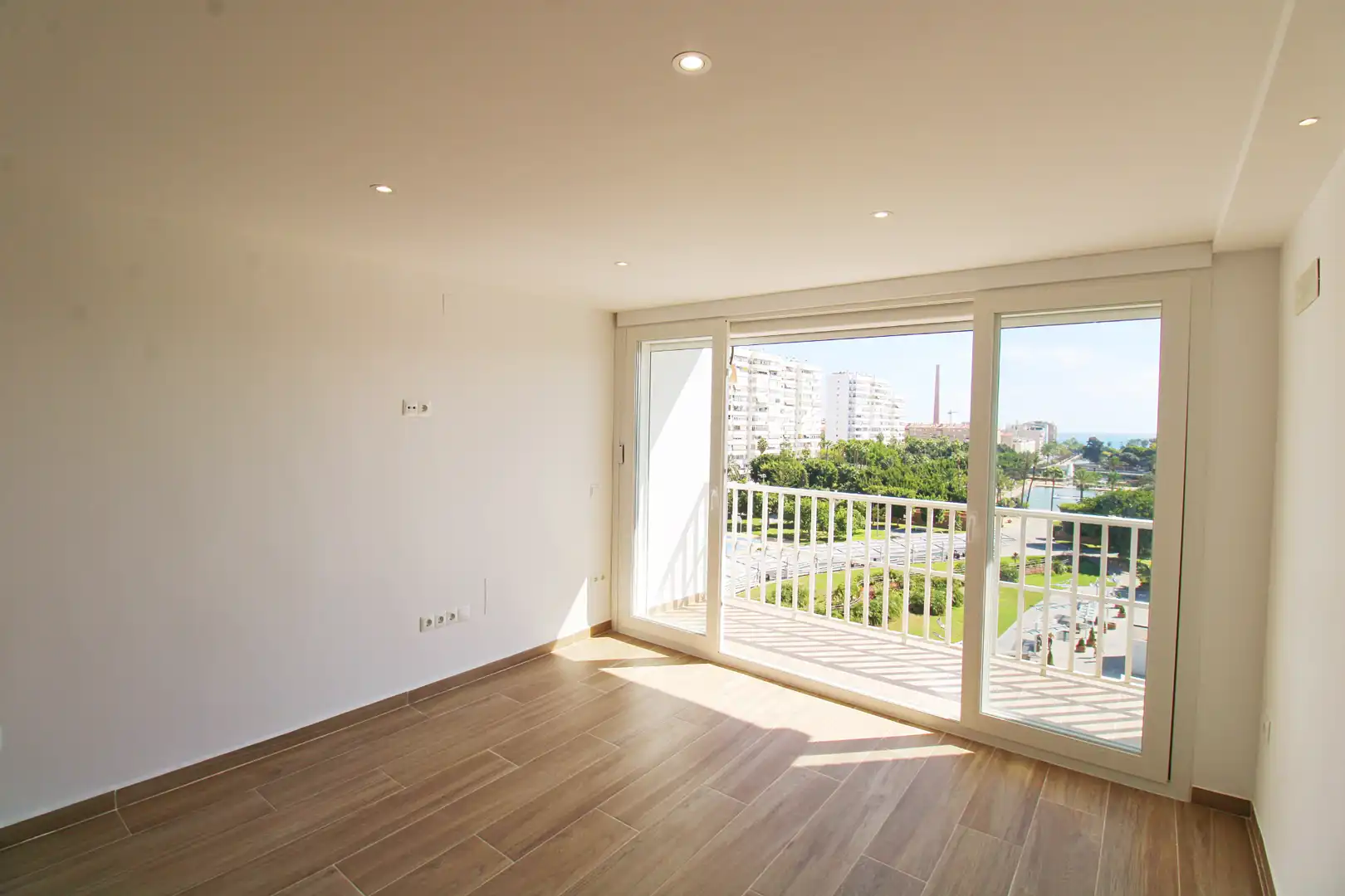 Balcony of Flat for rent in Carretera de Cádiz