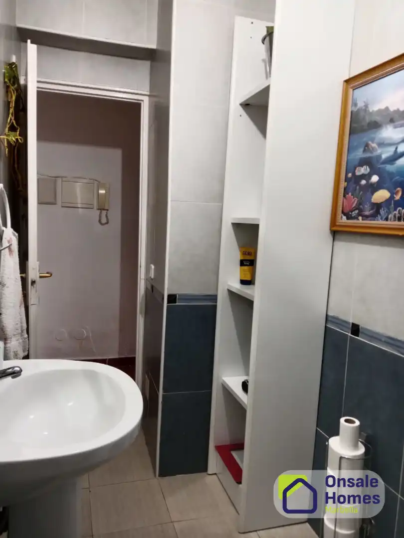 Baño de Piso en venta en Marbella con Aire acondicionado, Jardín privado y Terraza