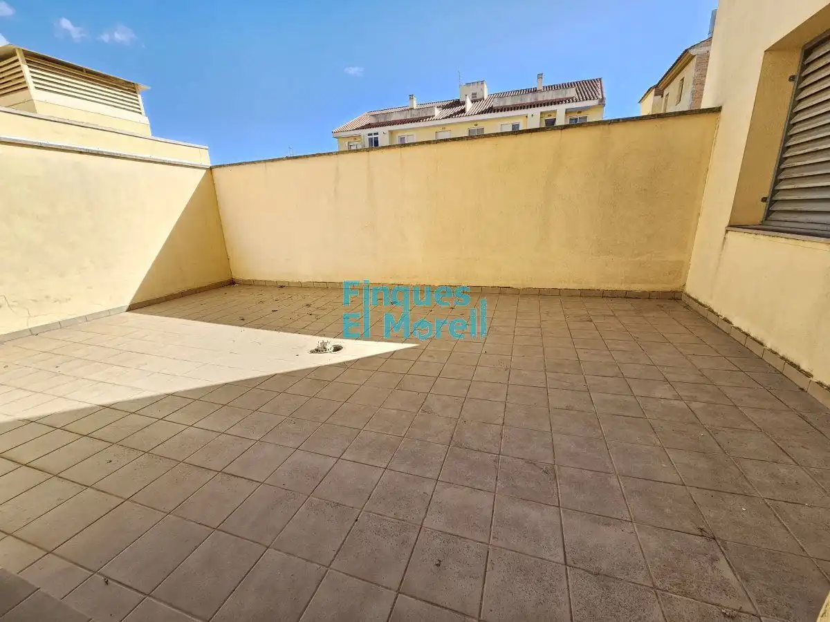 Terraza de Local en venta en Vilallonga del Camp