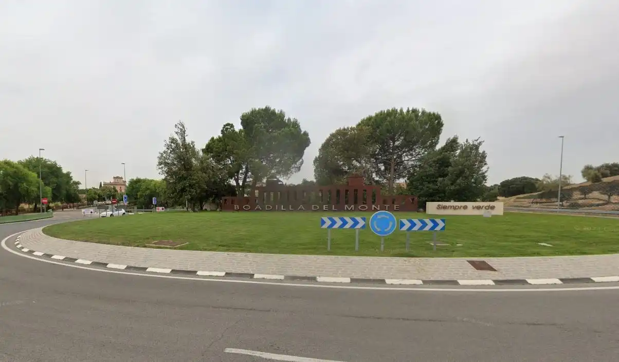 Flat for rent in Boadilla del Monte  with Heating, Private garden and Storage room