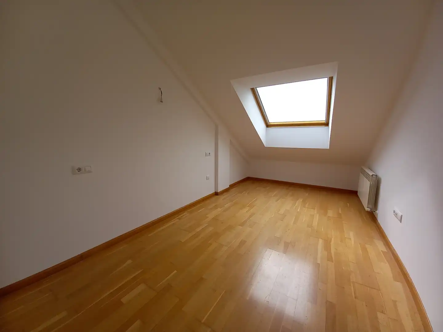 Maisonette zum Verkauf in Castrillón mit Heizung, Ofen und Waschmaschine