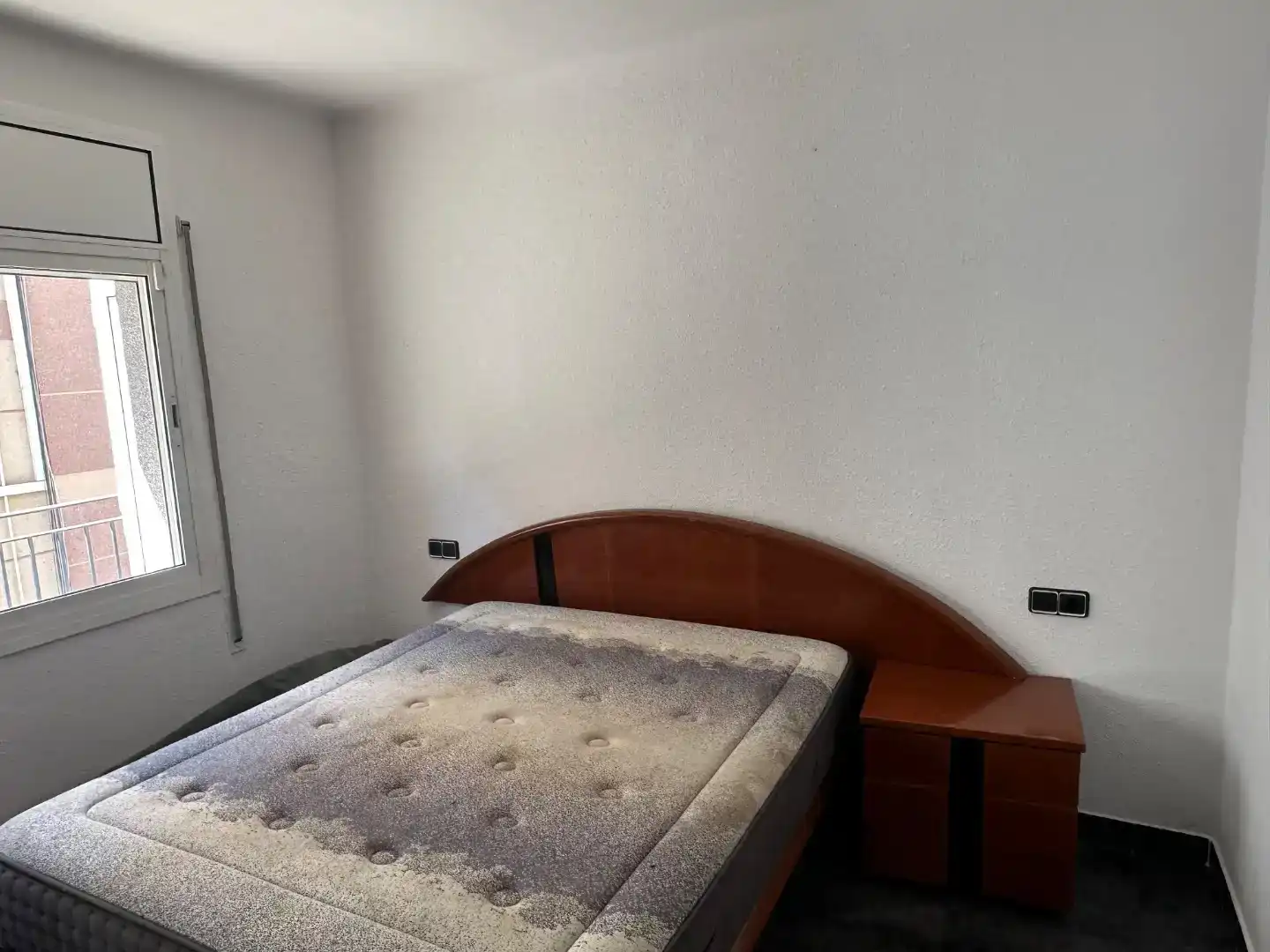Dormitori de Pis en venda en Sant Joan Despí amb Aire condicionat, Traster i Balcó