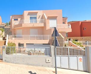 Exterior view of House or chalet for sale in Candelaria  with Balcony