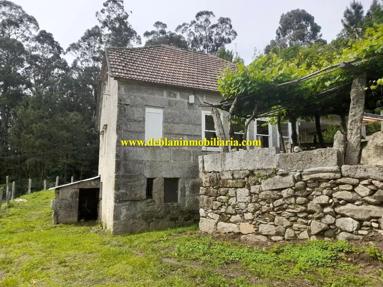 Vista exterior de Casa o chalet de alquiler en Tui con Jardín privado y Trastero