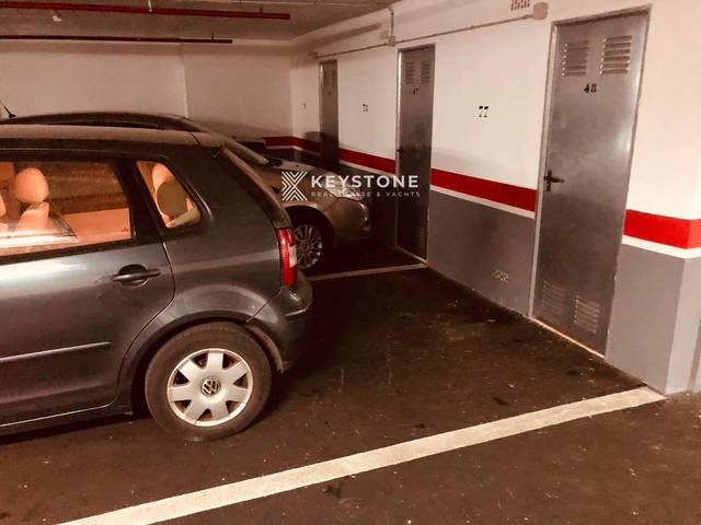 Garaje en Alquiler en MAESTRO JOSÉ GARBERÍ SERRANO, 2 en PAU 5