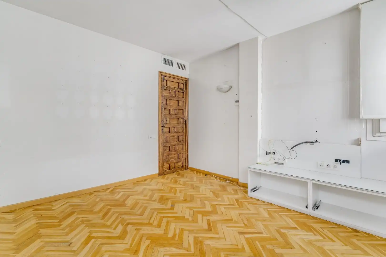 Schlafzimmer von Maisonette zum Verkauf in Barcelona mit Klimaanlage, Parkett und Terrasse