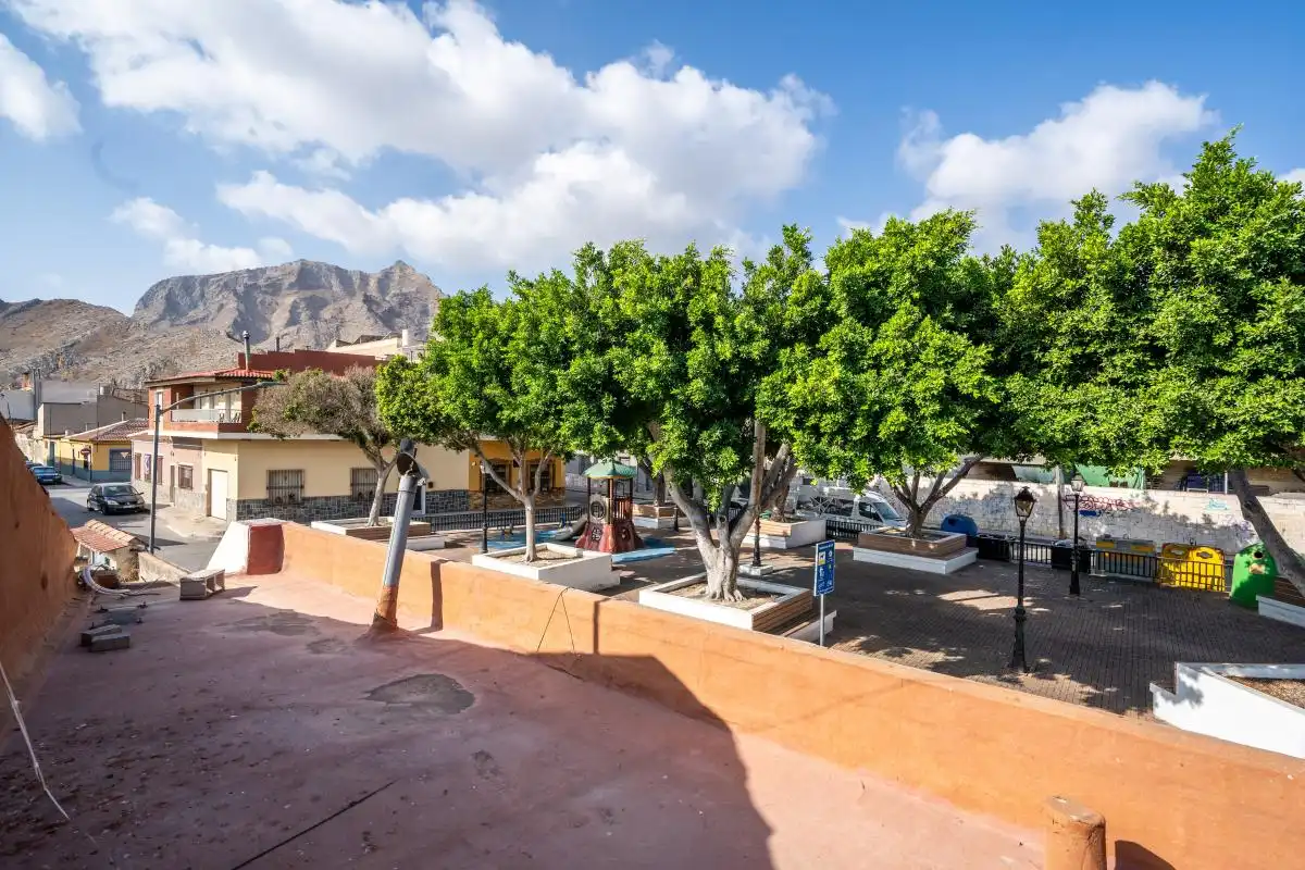 Vista exterior de Casa adosada en venda en Cox amb Calefacció, Jardí privat i Terrassa
