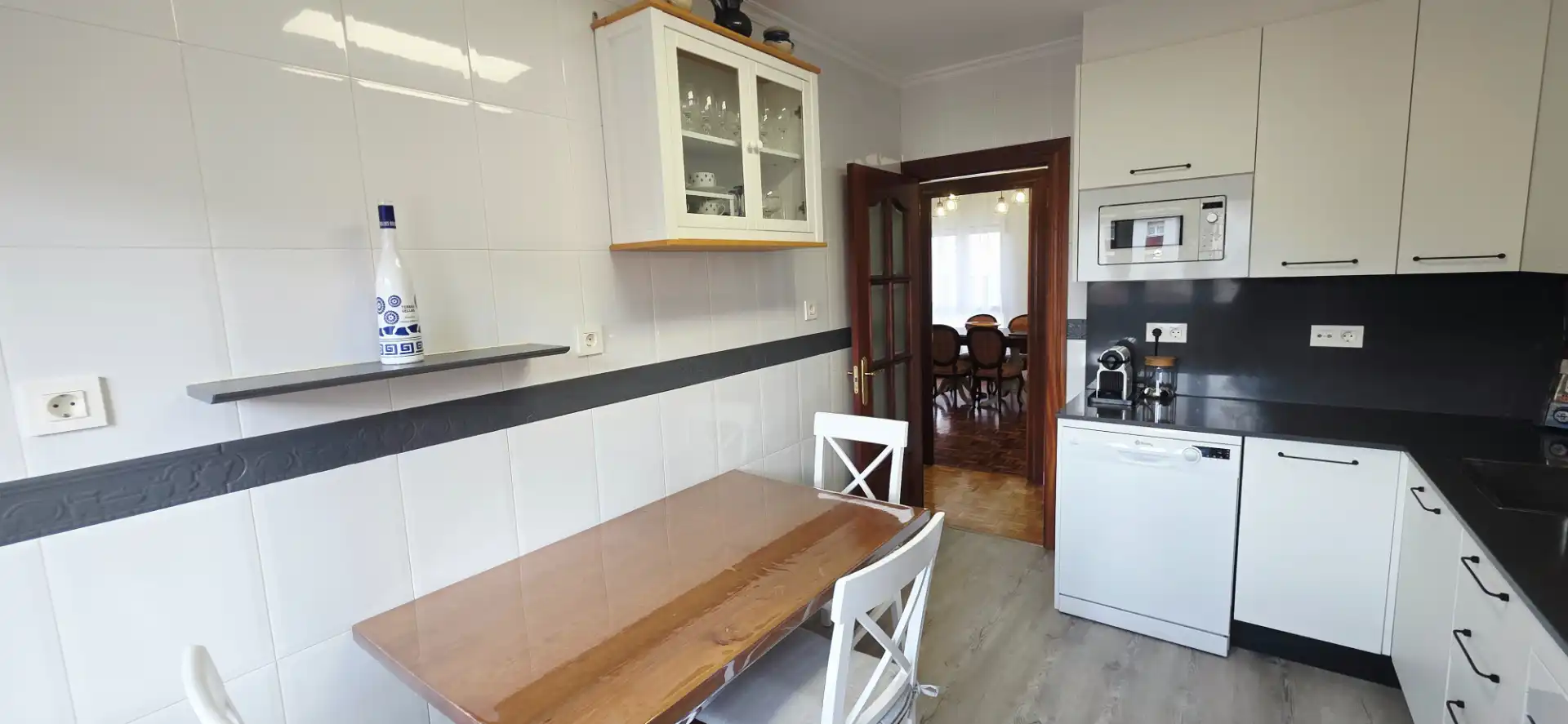 Kitchen of Flat for rent in Gijón   with Heating, Parquet flooring and Furnished