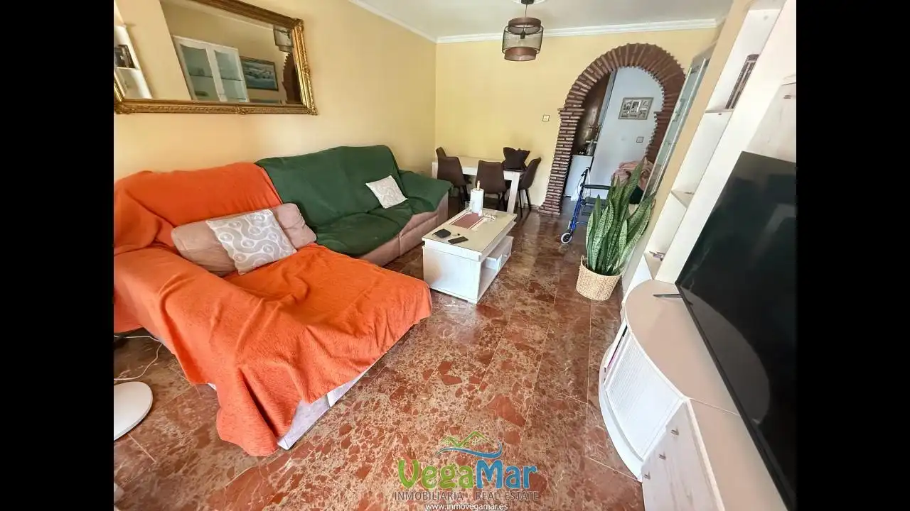 Wohnzimmer von Erdgeschoss zur Miete in Almuñécar