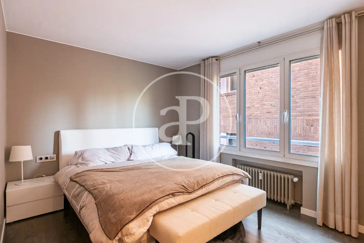 Bedroom of Flat for sale in Barcelona  with Air Conditioner, Heating and Terrace