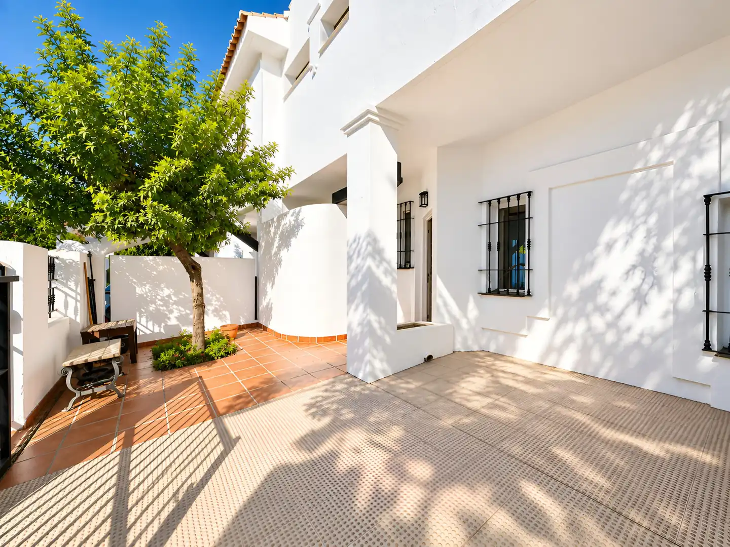 Adosado con piscina en venta en Nueva Andalucía, imagen 3