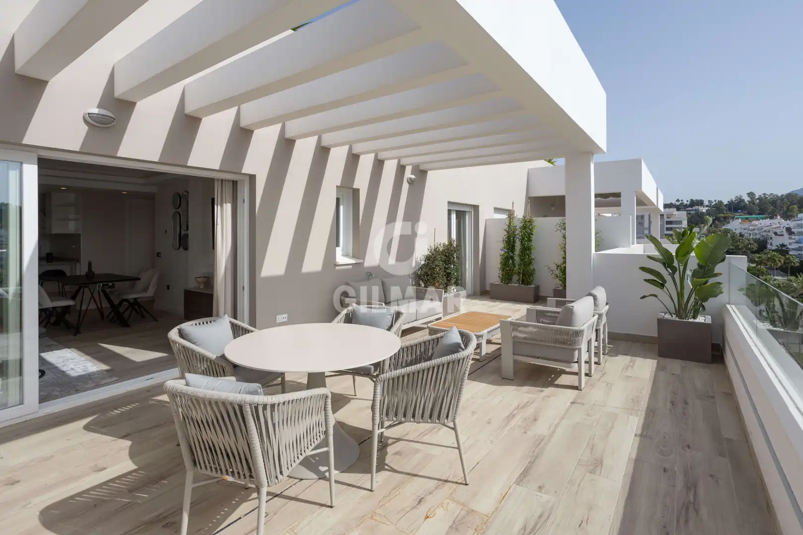 Penthouse with terrace for sale in Nueva Andalucía, imagen 3