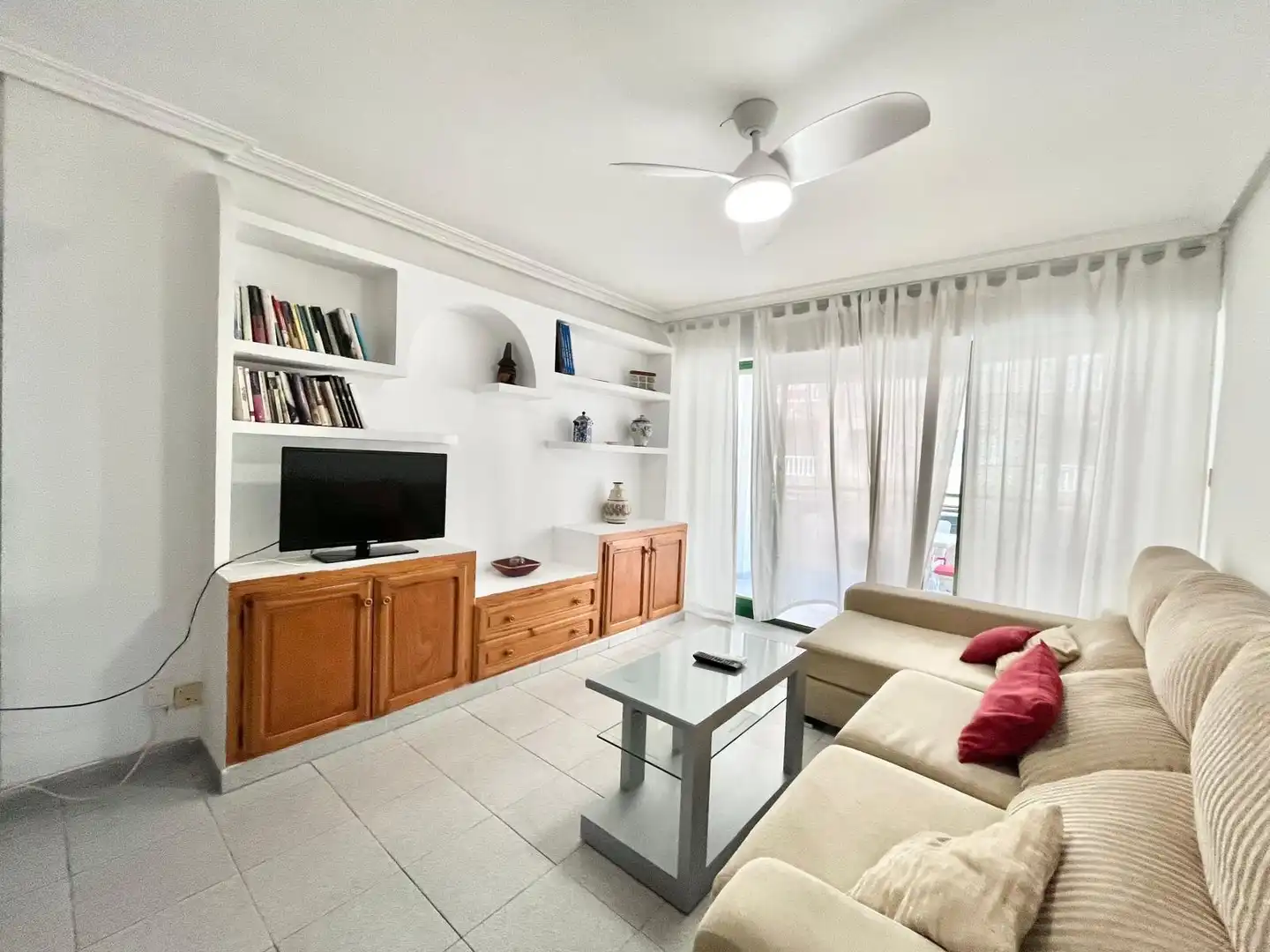 Appartement compact avec ascenseur à louer à La Mata, imagen 9