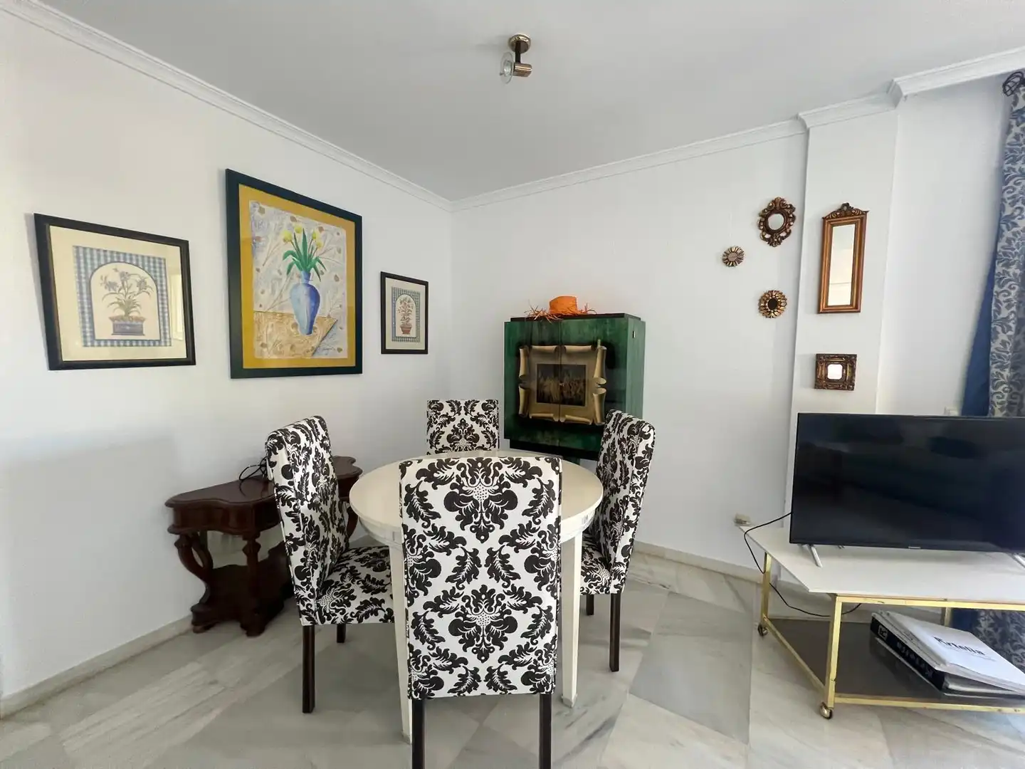 Dining room of Flat for rent in Nueva Andalucía