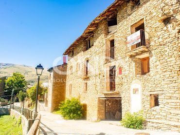 House with balcony for sale in LLESSUI POBLE 4