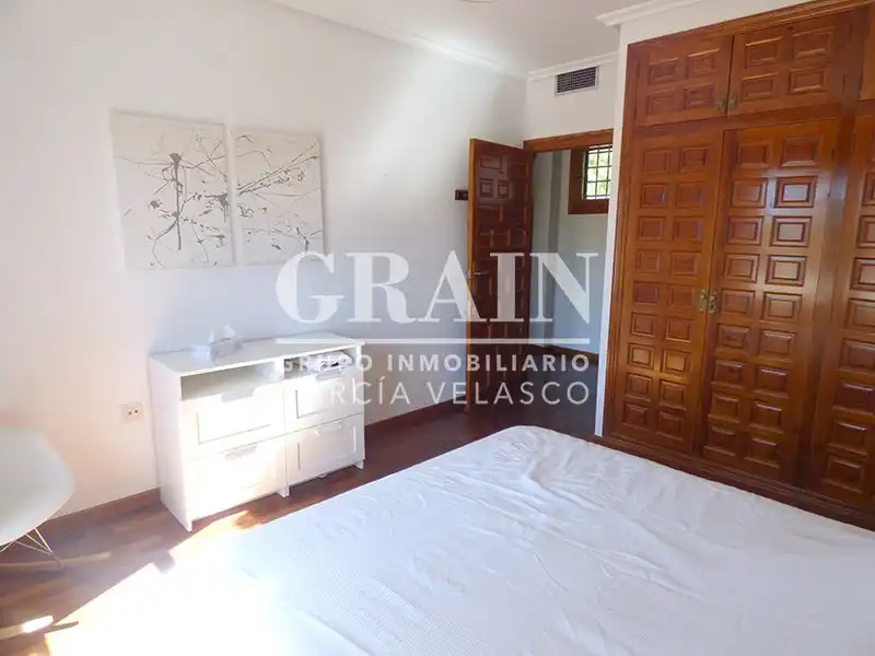 Bedroom of Houses for sale in Albacete  with Air Conditioner, Heating and Private garden