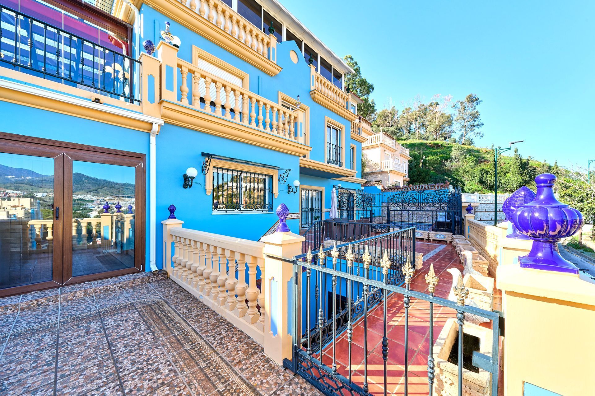 Exterior view of House or chalet for sale in Málaga Capital  with Air Conditioner, Heating and Private garden