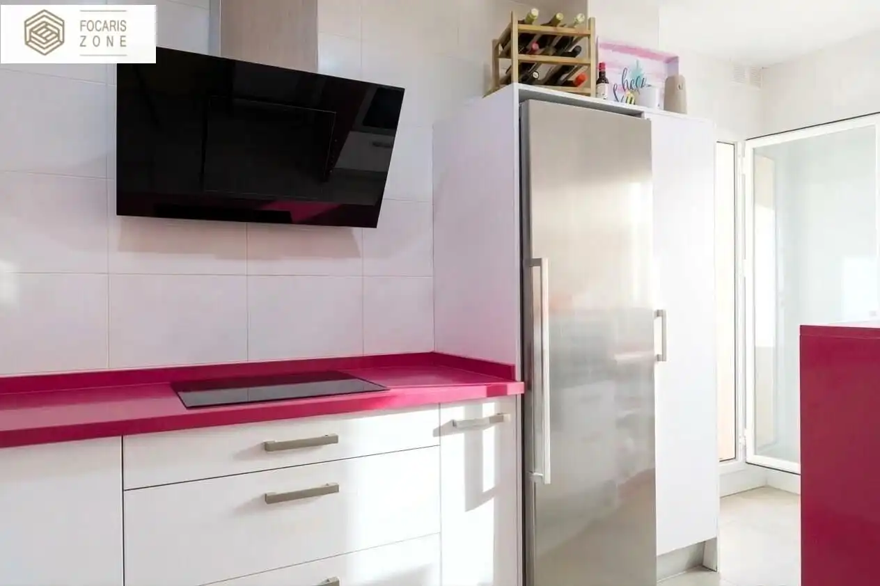 Cocina de Dúplex en venta en Benalmádena con Aire acondicionado, Jardín privado y Terraza
