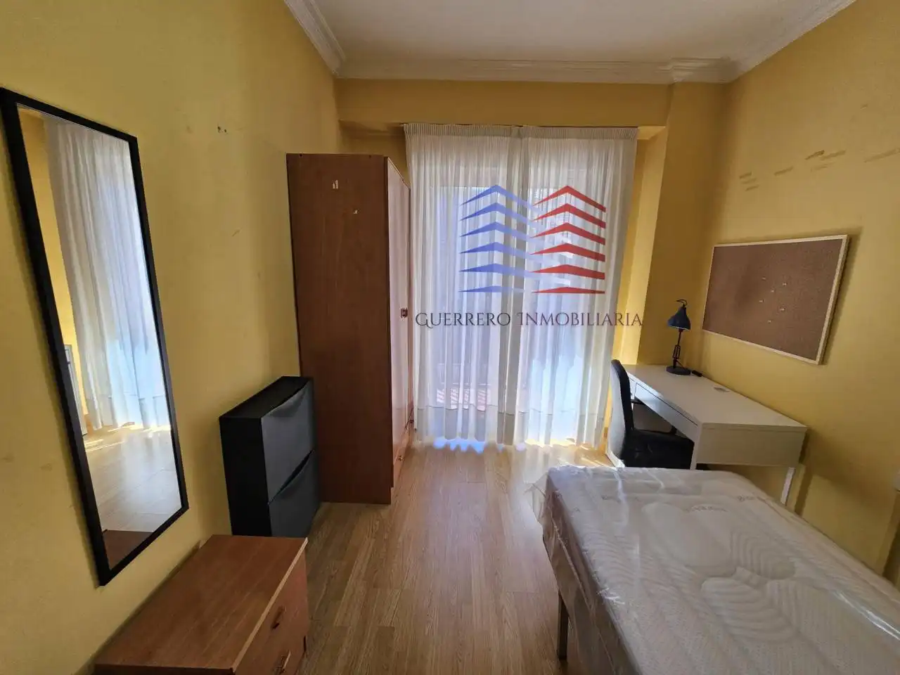 Bedroom of Flat for rent in Ourense Capital   with Heating, Furnished and Balcony
