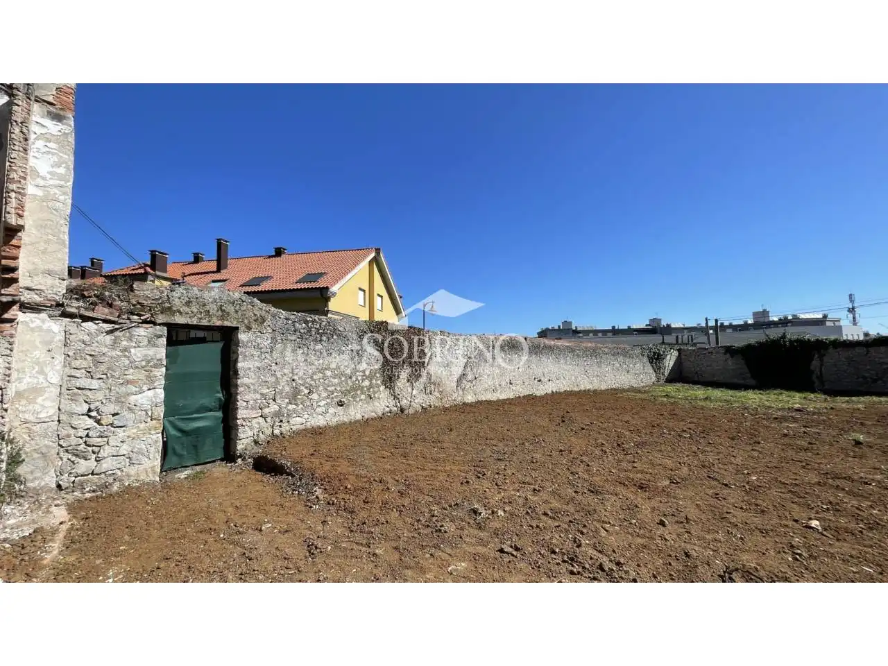 Grundstücke zum Verkauf in Llanes