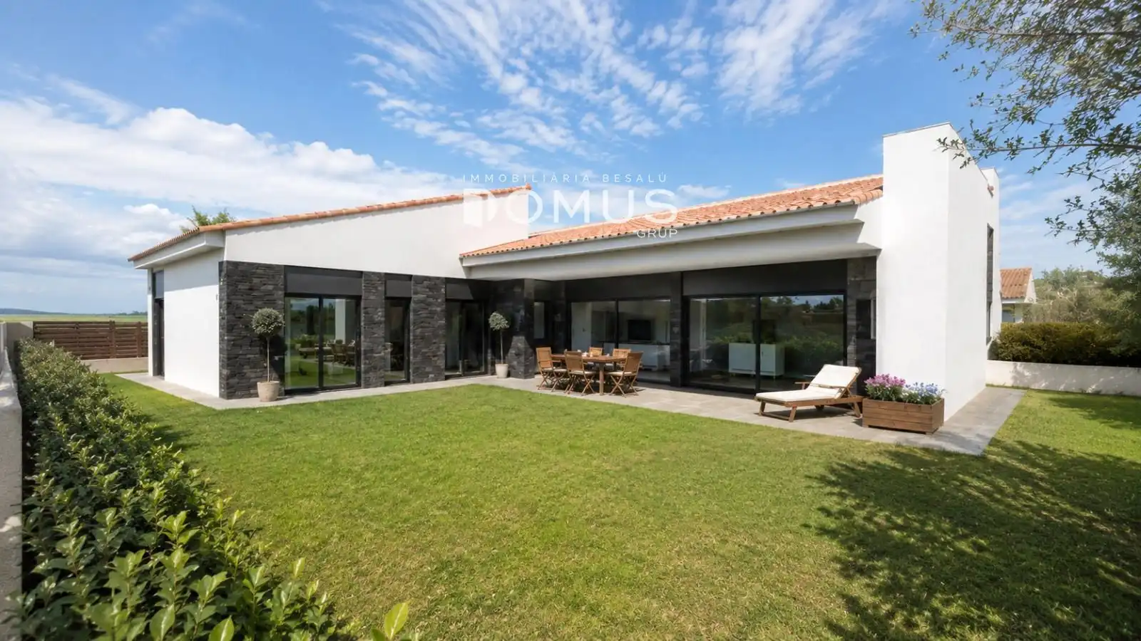 Detached house with garden for sale in La Canova