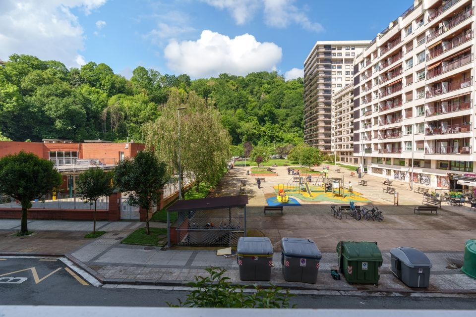 Exterior view of Flat for sale in Donostia - San Sebastián   with Heating, Terrace and Balcony