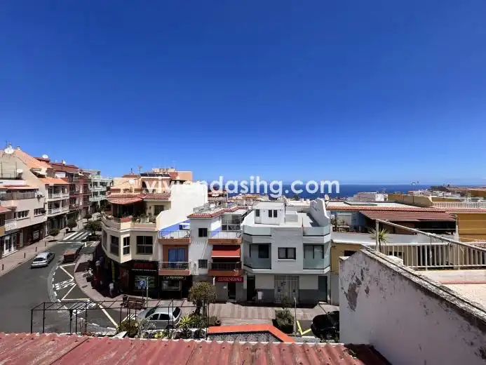 Vista exterior de Piso en venta en Los Realejos con Amueblado y Balcón