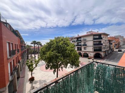 Vista exterior de Pis en venda en Sant Feliu de Guíxols amb Aire condicionat i Balcó