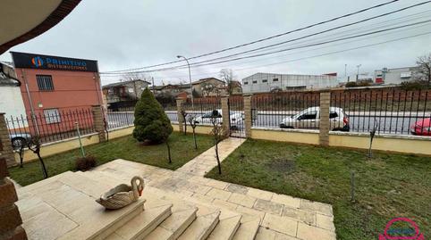 Photo 3 of Houses for sale in Trobajo del Camino, San Andrés del Rabanedo