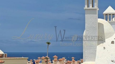 Foto 3 de Apartamento en venta en De Bruselas, Playa de Fañabé, Adeje