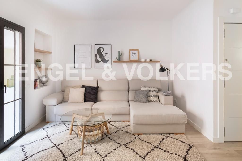 Living room of Apartment to rent in  Barcelona Capital  with Air Conditioner, Heating and Parquet flooring