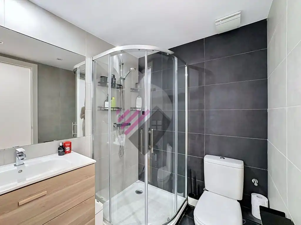 Baño de Planta baja en venta en Encamp con Terraza y Balcón