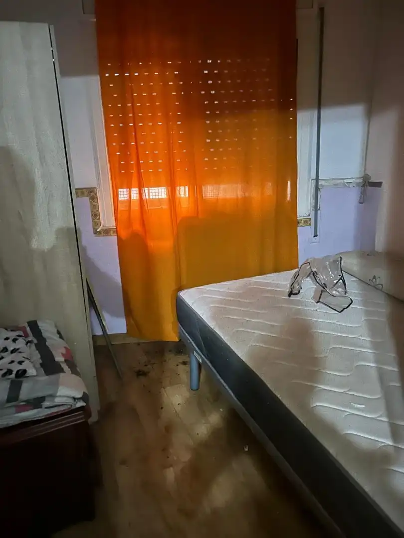 Schlafzimmer von Wohnung zum Verkauf in Santa Coloma de Gramenet