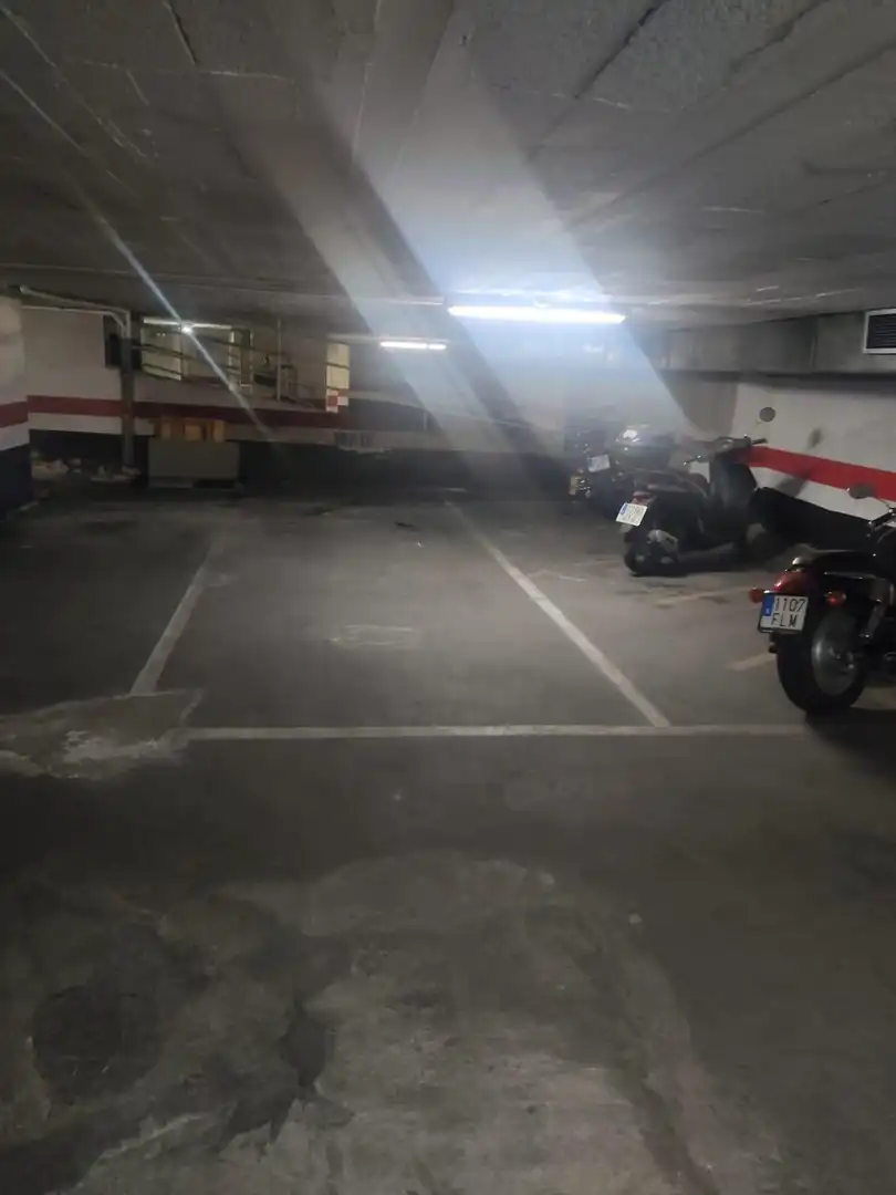 Einzelparkplatz zum Verkauf in Centro, imagen 2