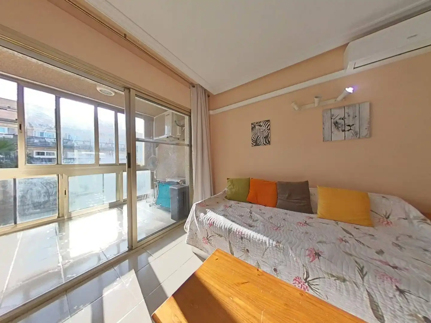 Schlafzimmer von Wohnungen zum Verkauf in Salou mit Heizung, Möbliert und Gemeinschaftspool
