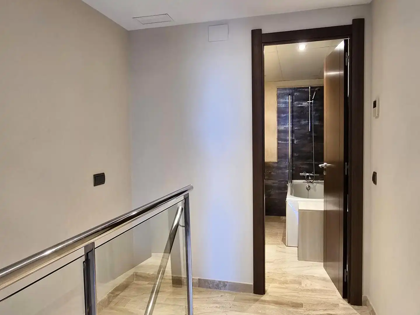 Badezimmer von Maisonette zum Verkauf in L'Ametlla de Mar  mit Klimaanlage, Heizung und Terrasse