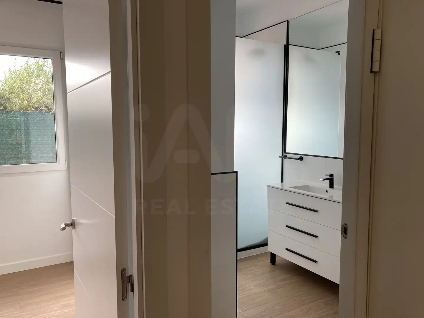 Badezimmer von Loft zum Verkauf in Las Rozas de Madrid mit Klimaanlage und Heizung