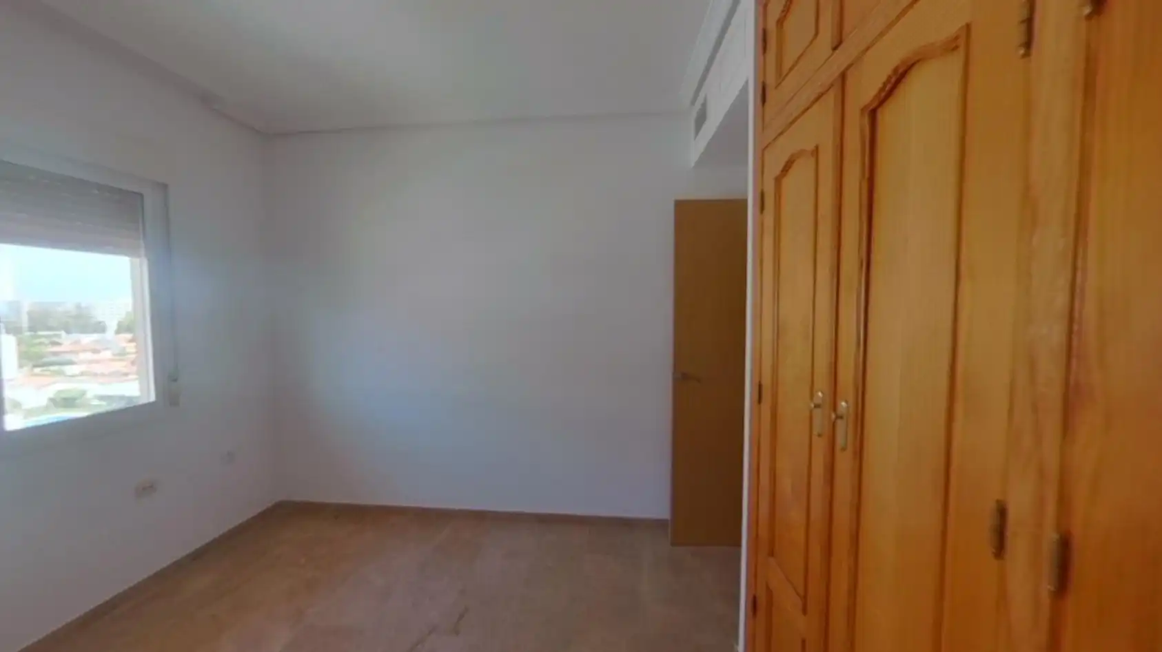 Piso en venta en Av Antonio Machado, Puerto Marina