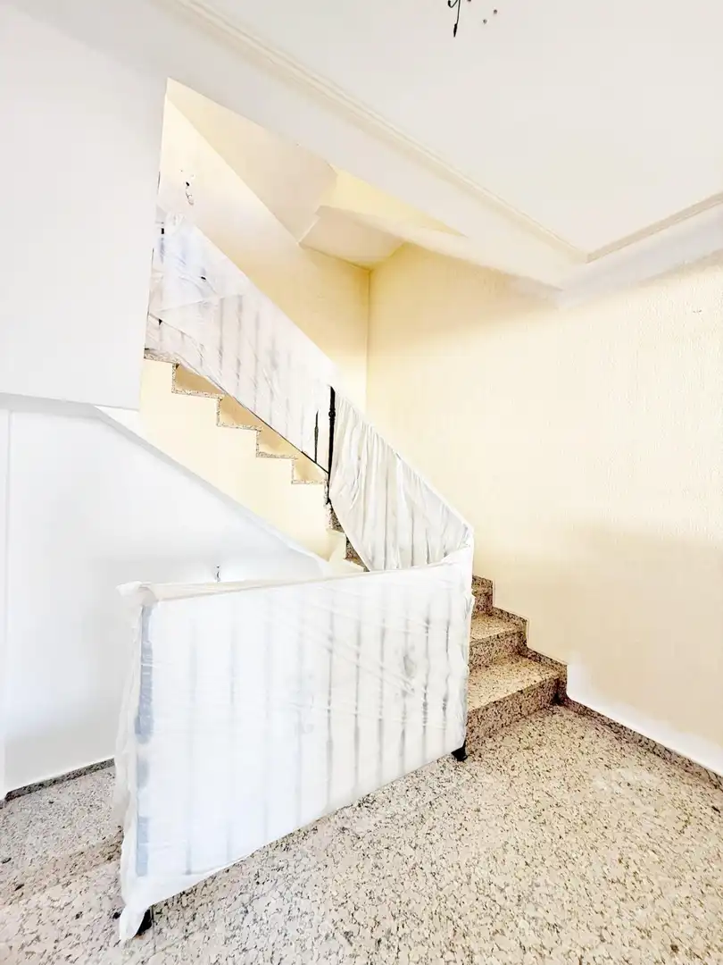 Casa adosada en venta en Almería con Terraza, Trastero y Balcón